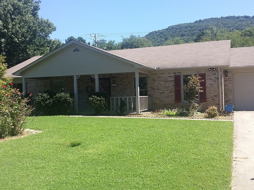 2nd image of 15005 Balsam Dr SE