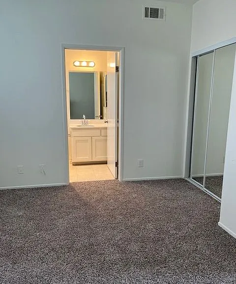 Nordhoff Townhomes — Photo 15
