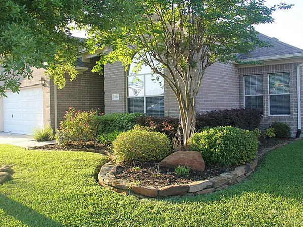9314 E Lakeside Dr, Magnolia, TX 77354