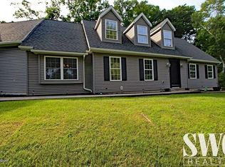 14 Oak Run Rd, Lock Haven, PA 17745