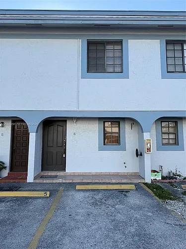 11789 SW 18th St #4-30 Photo 1