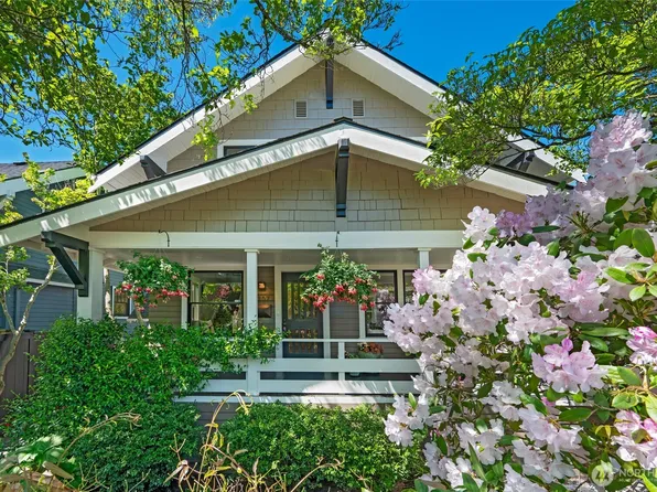 5207 Wallingford Avenue N, Seattle, WA 98103