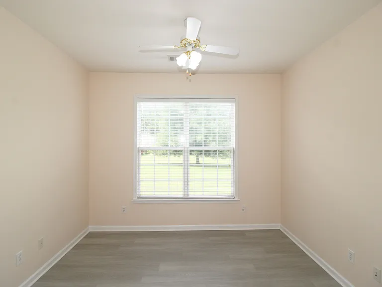 8155 Cavendish Pl — Photo 24
