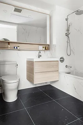 Sold by SERHANT. | media 4