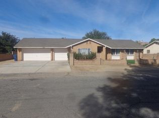 39325 168th St E, Lake Los Angeles, CA 93591