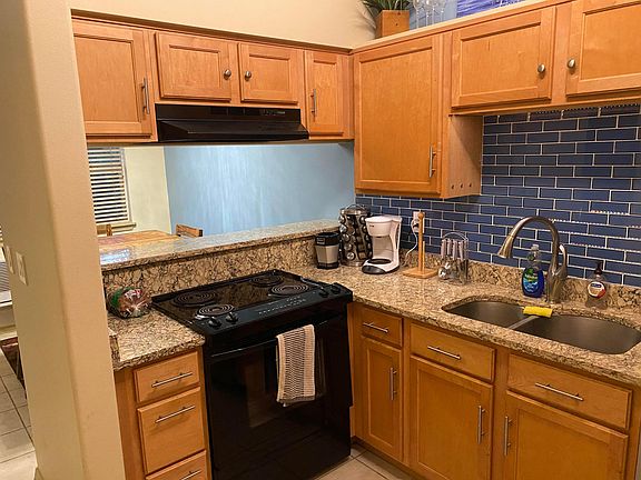 3rd image of 45 Halili Ln APT 12C