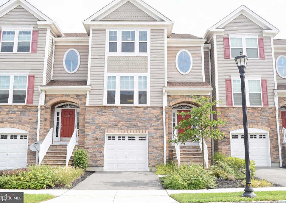 1st image of 308 Sanderling Ln