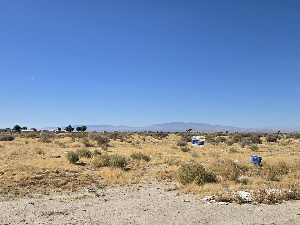 1st image of 45400 28th Ave