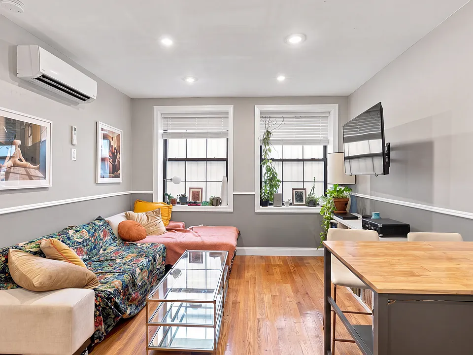 457 Lafayette Ave #1