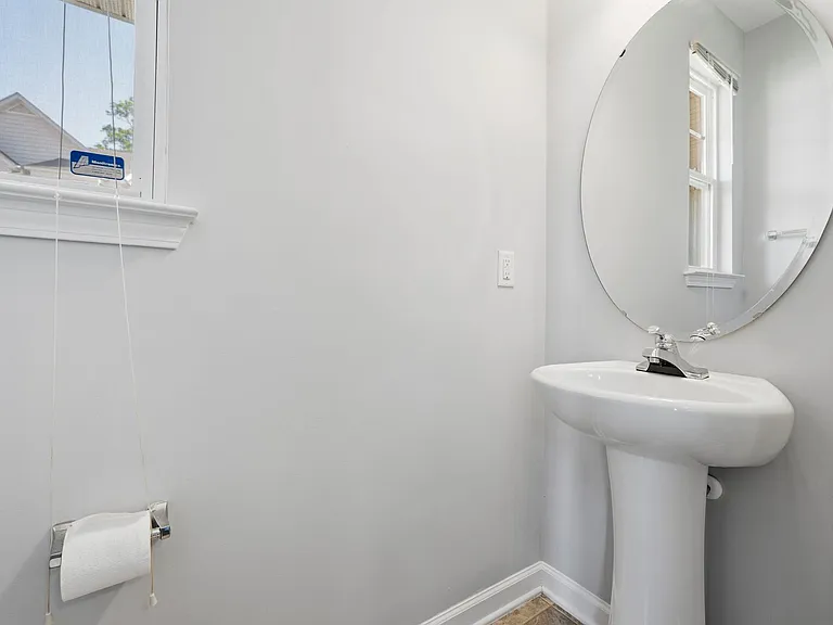 1326 Stone Manor Dr — Photo 8