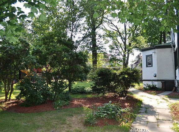 4th image of 278 Primrose Ave