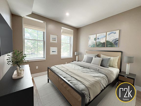 3rd image of 26-14 Hoyt Ave S #3F