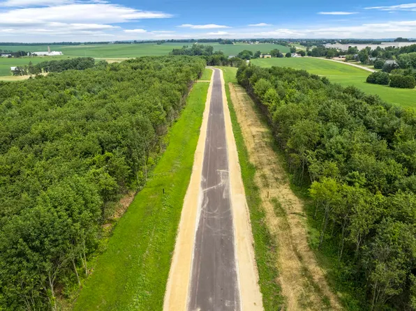 L1 Jay, Dodgeville, WI 53533
