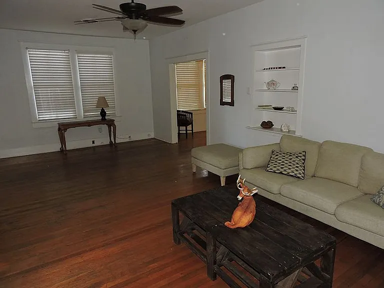 839 Park Blvd — Photo 19