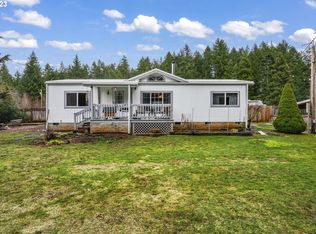 49685 Huckleberry Loop, Oakridge, OR 97463