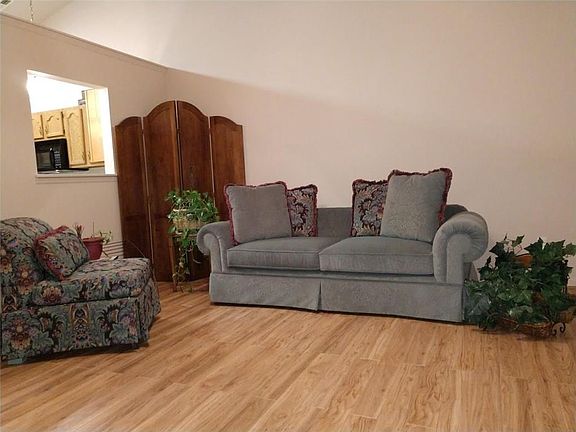 5th image of 4196 Vitek Dr