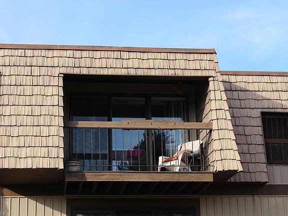 3rd image of 9951 Sunrise Blvd Unit R10