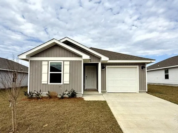 16 Spoonbill St, Cantonment, FL 32533