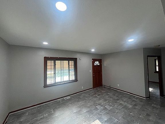 5th image of 4501 W 158th St