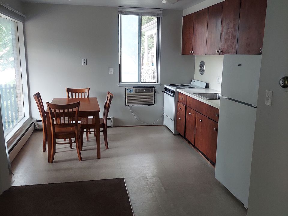 1st image of 815 S State St APT 10