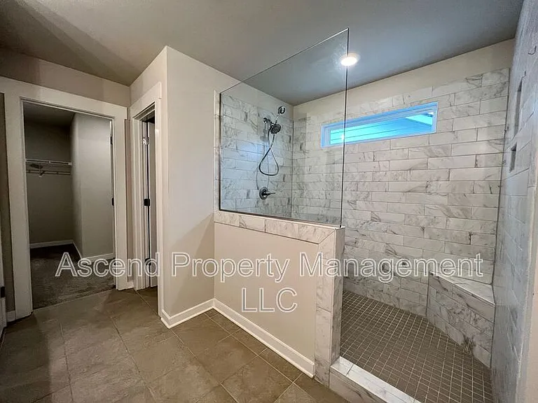 8592 Kensley Ln — Photo 27