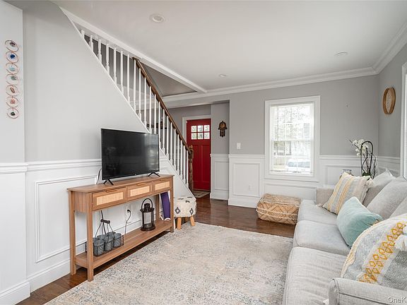 4th image of 132 Webster Street