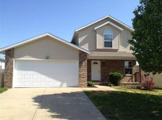 435 W White Ash Rd, Nixa, MO 65714