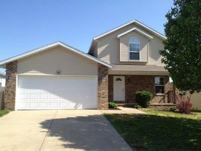 435 W White Ash Rd, Nixa, MO, 65714