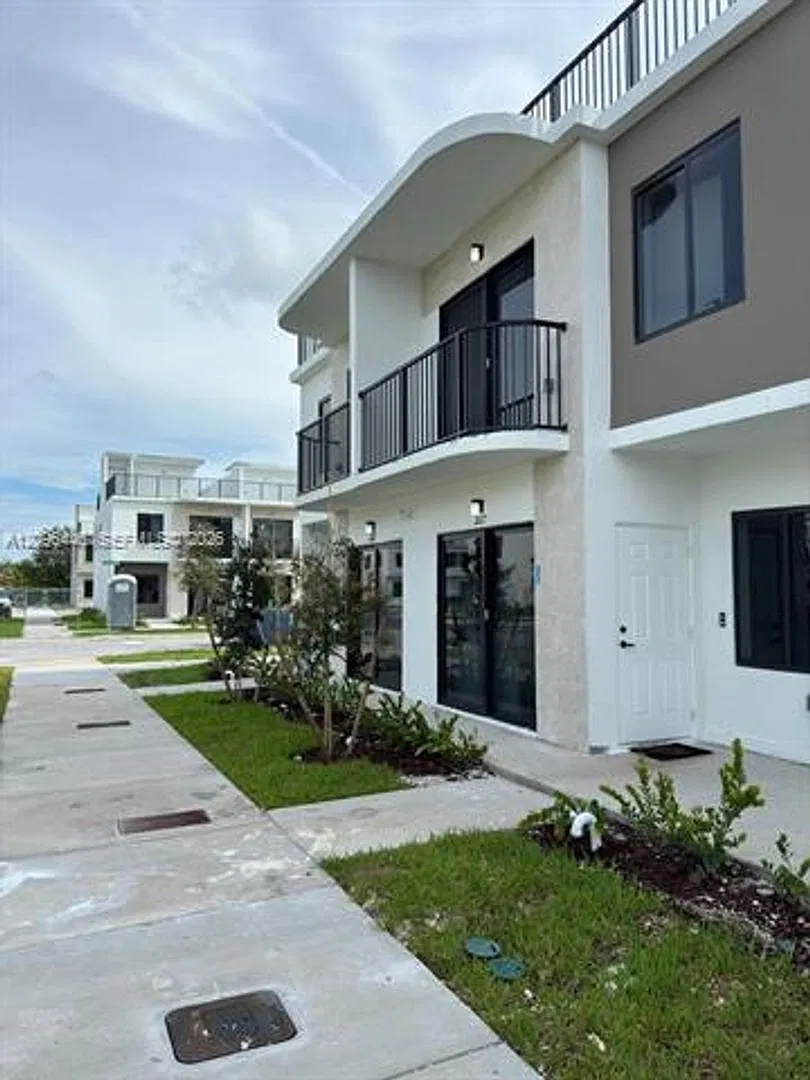 26115 SW 145th Ct th 26115, Homestead, FL 33032 — Photo 3