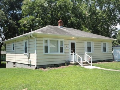 412 S 18th Ave, Hopewell, VA, 23860