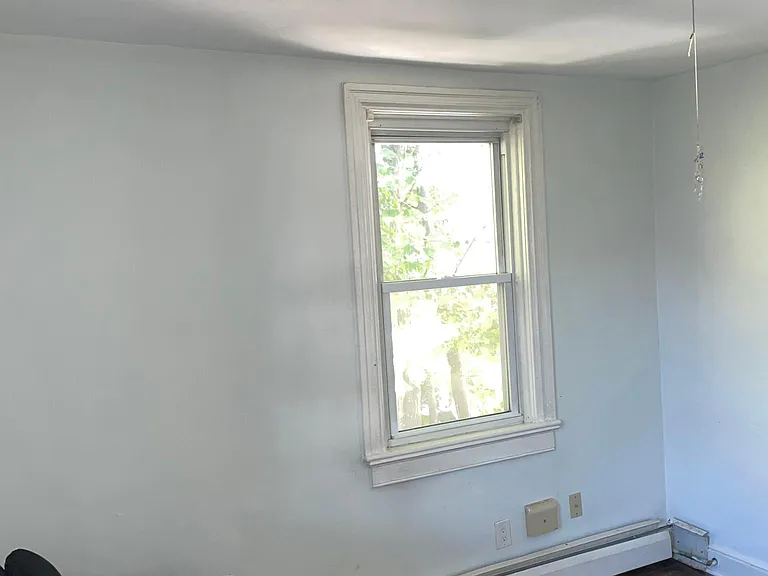34 Sherwood St #2 — Photo 4