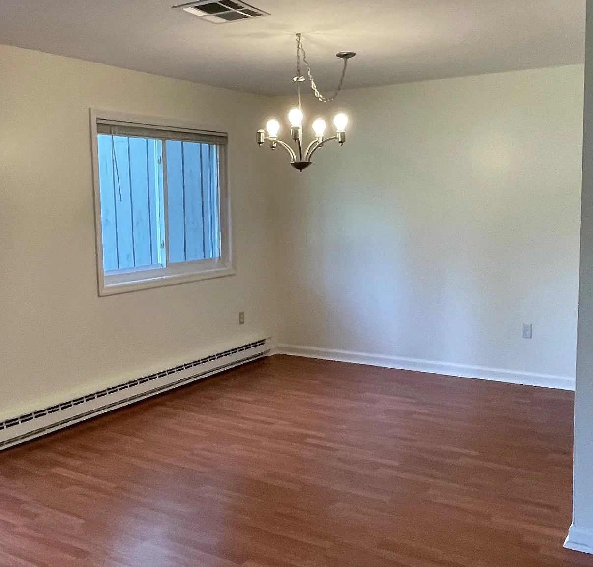 1 bed, 800 sqft, $1,800 — Photo 1