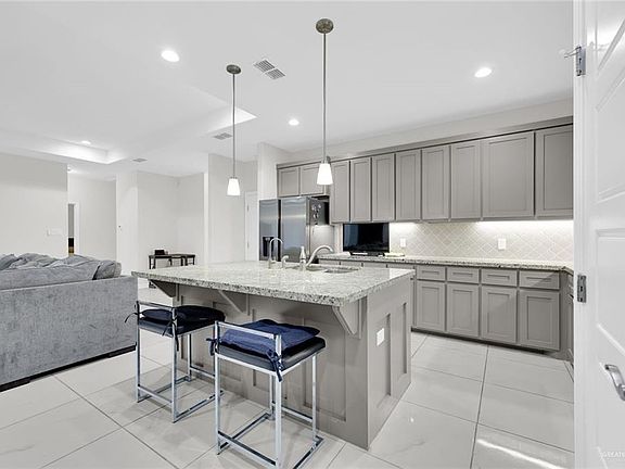 5th image of 3604 E Bali Dr