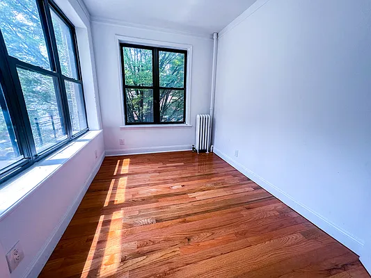 Rented by Voro New York | media 17