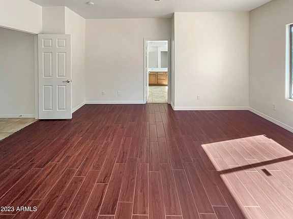 5th image of 2515 W BROOKHART Way