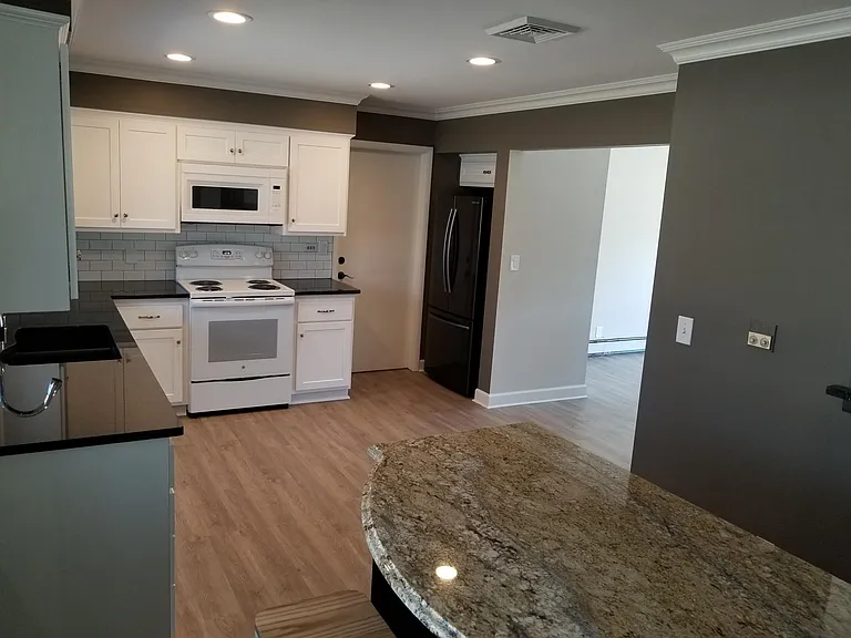 13385 Kenmar Ct — Photo 3