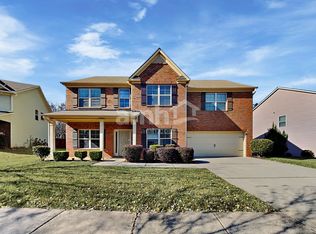 812 Whitfield Oak Rd, Auburn, GA 30011