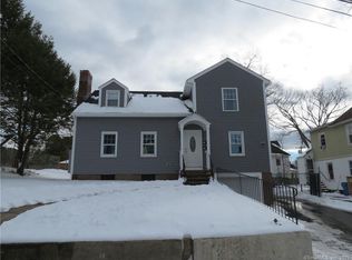 32 Knighton St #1, Manchester, CT 06040