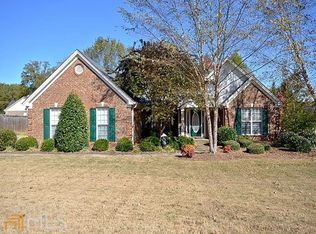 413 Camden Dr, Winder, GA 30680