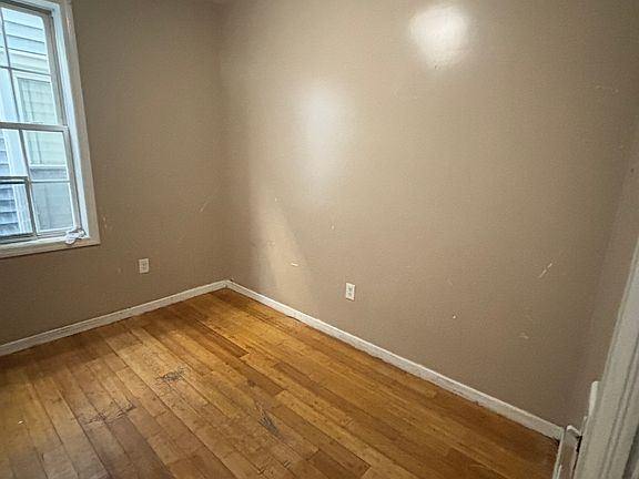 3rd image of 165 Armstrong Ave #2