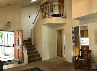 2912 Pecangrove Dr, Bakersfield, CA 93311