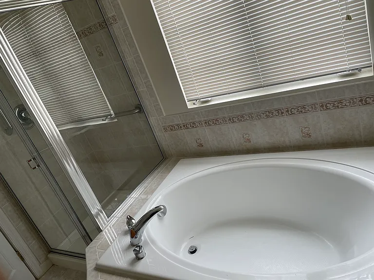 126 Paddock Dr — Photo 14