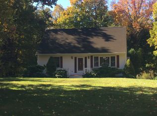 5 Evergreen Dr, Stockholm, NJ 07460