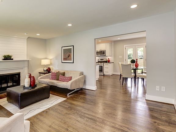 5th image of 3634 Dannys Ln