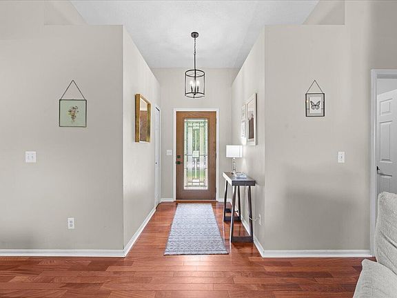 4th image of 603 Cattail Ln