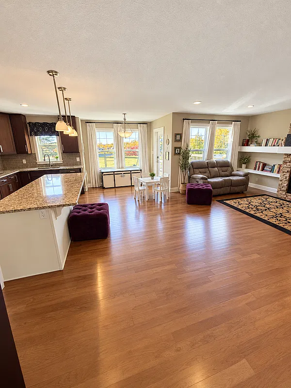 5 bed, 3.5 bath, $3,250 — Photo 4