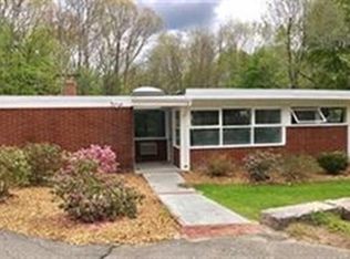 6 Lyndon Rd #1, Sharon, MA 02067