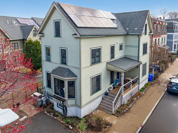 10 Elmore St, Roxbury, MA 02119