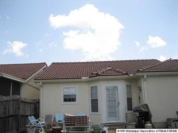 2nd image of 7193 Atterbury Cir W