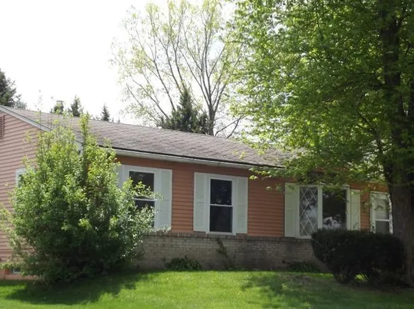 1566 Dawn Ave, Ypsilanti, MI 48198